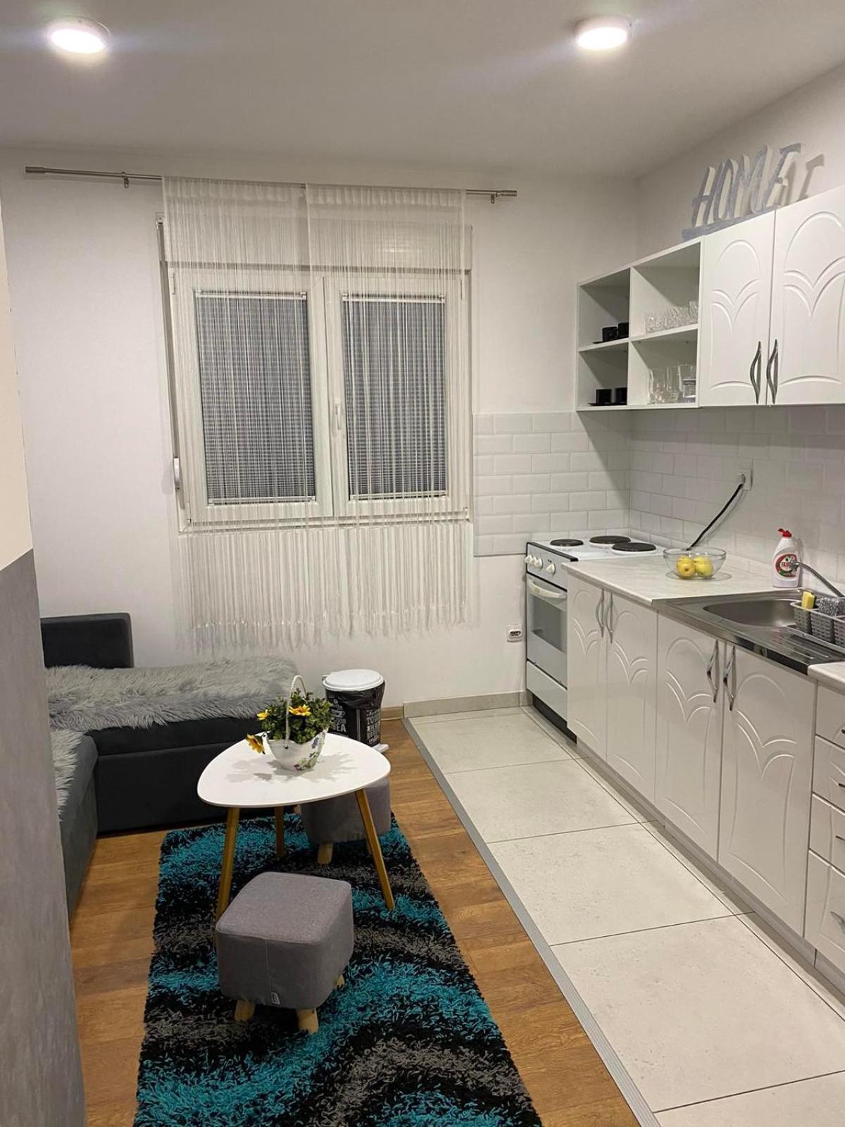 Apartman Sara 2 Belgrad Zewnętrze zdjęcie